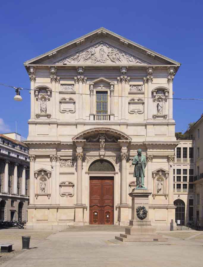 san-fedele-church-milan