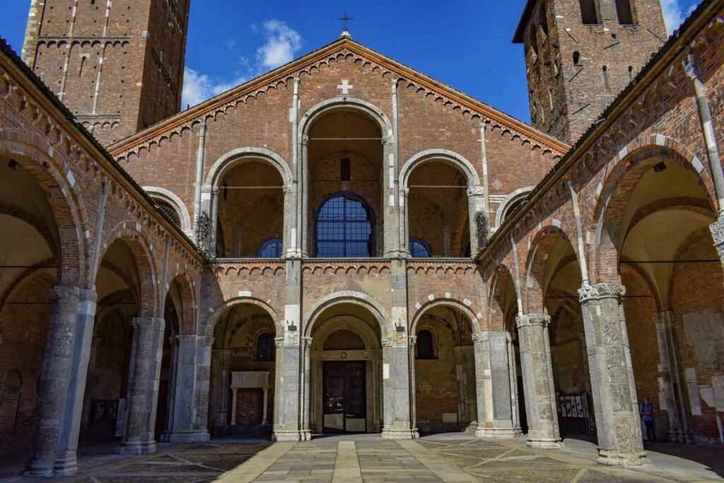 sant'ambrogio church milan