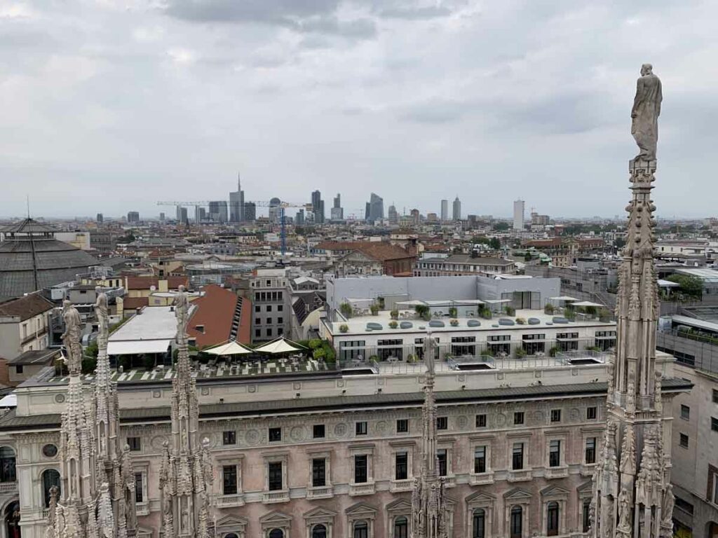 is milan safe duomo roof